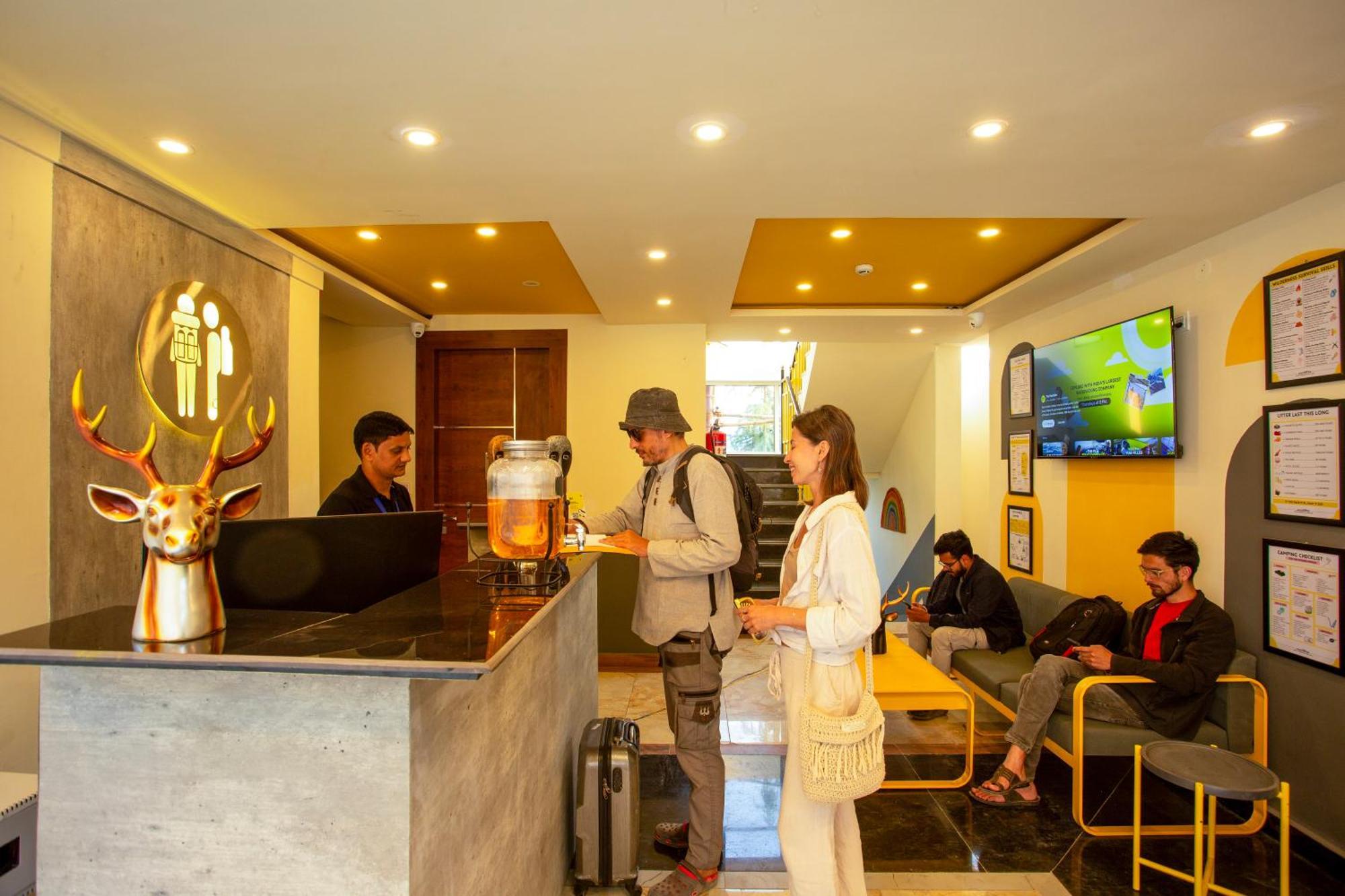 The Hosteller Khajjiar Exteriör bild