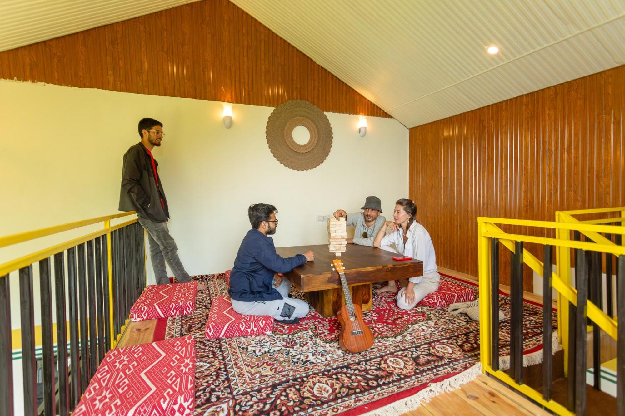 The Hosteller Khajjiar Exteriör bild