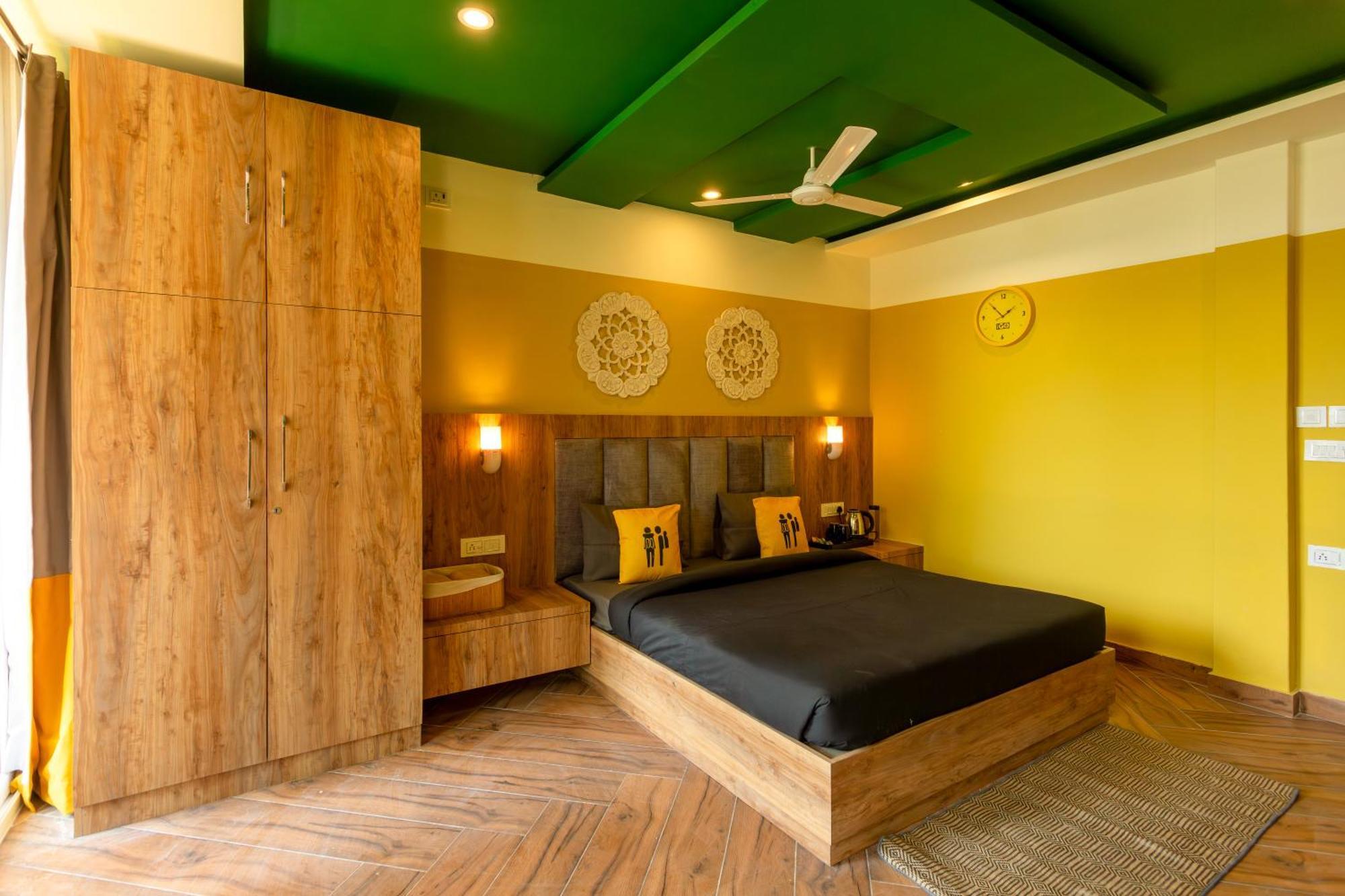 The Hosteller Khajjiar Exteriör bild