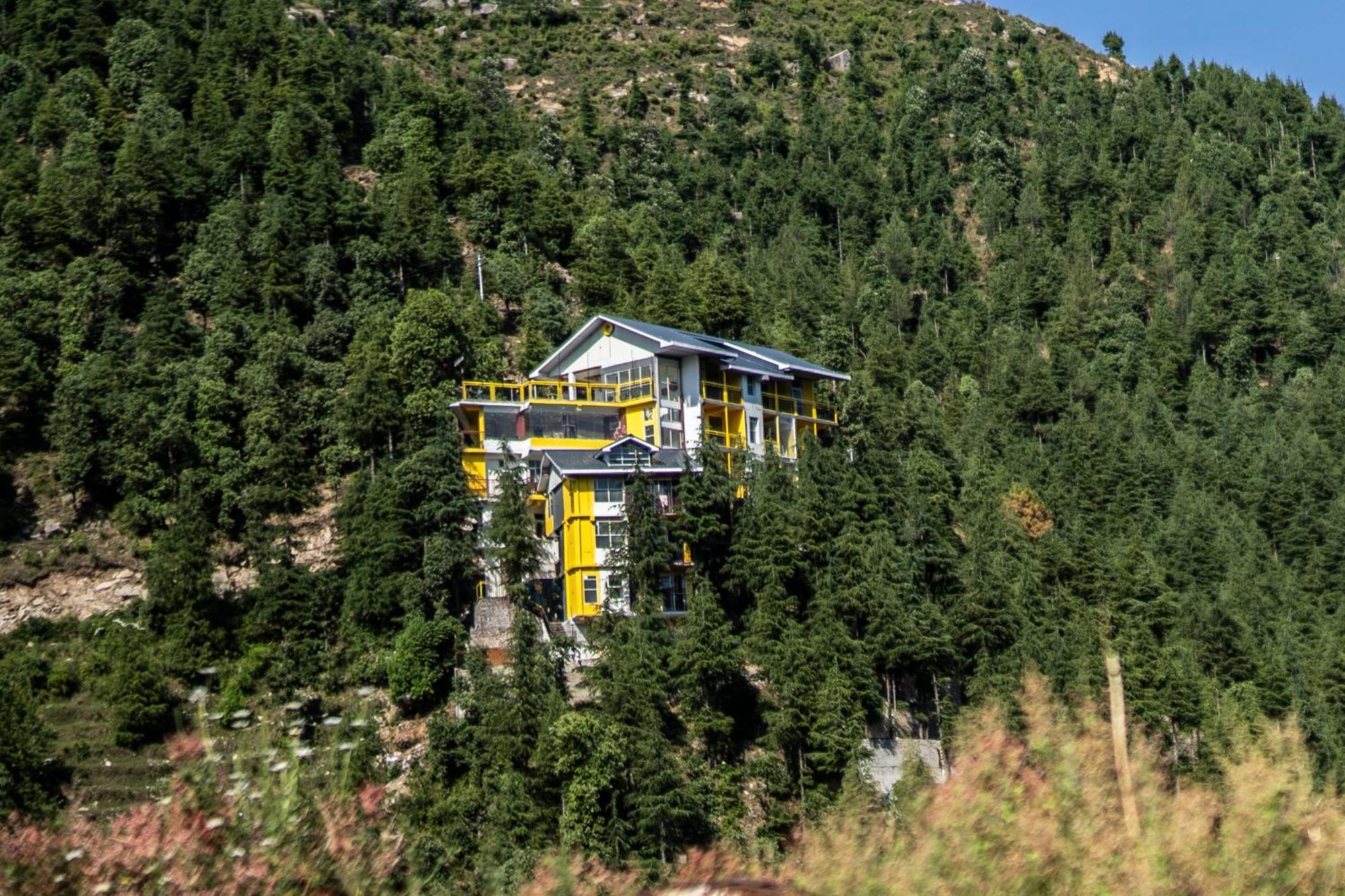 The Hosteller Khajjiar Exteriör bild