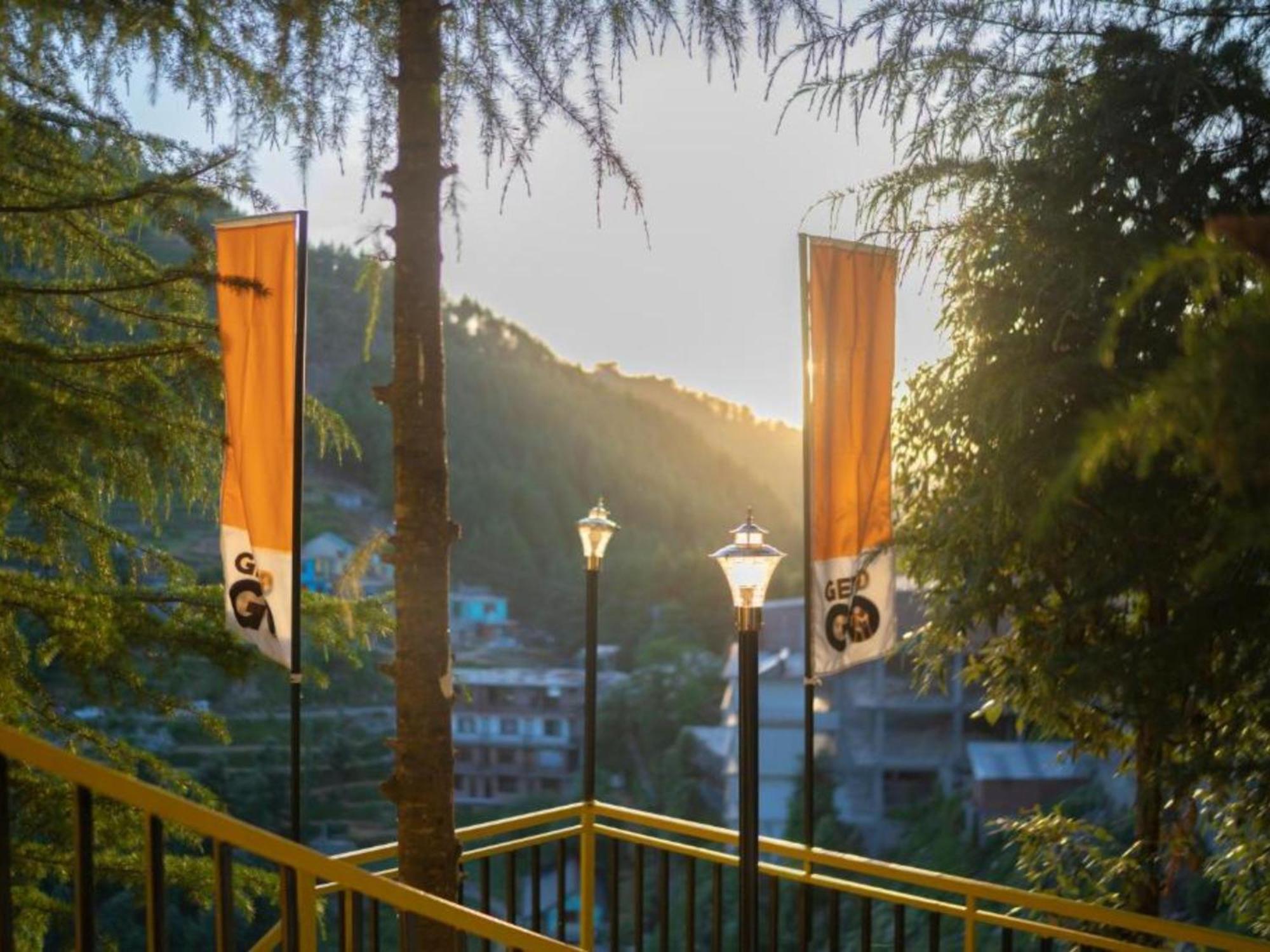 The Hosteller Khajjiar Exteriör bild